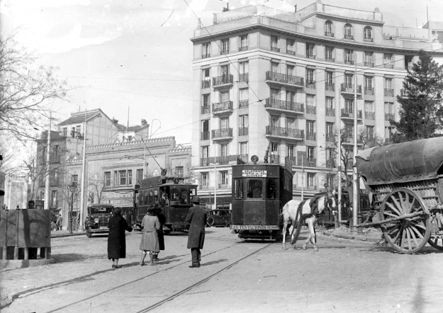 Glorieta-de-Ruiz-Jiménez-1922_th.jpg